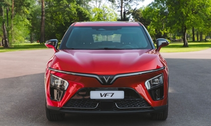 VinFast VF 7: Lựa chọn cho người cá tính hay mẫu SUV 